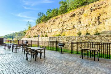MainStay Suites Winfield Teays Valley