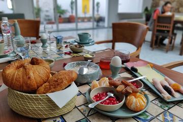 Breakfast meal