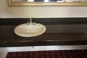 Bathroom sink