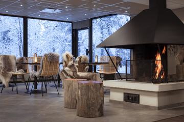 Lobby sitting area