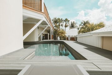 Rooftop pool