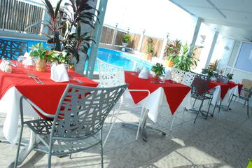 Couples dining