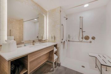 Bathroom shower