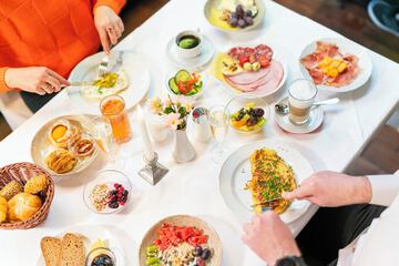 Breakfast meal