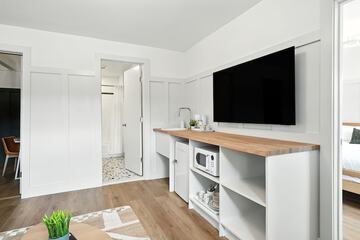 Private kitchenette