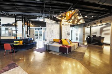 Hotel Interior 5 of 31