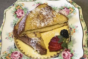 Breakfast/Coffee Service 43 of 52