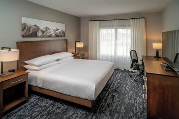 Room 19 of 28