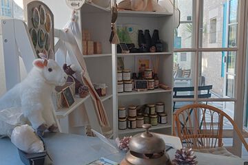 Gift shop