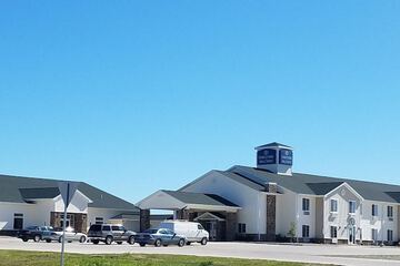 Cobblestone Inn & Suites - Bottineau