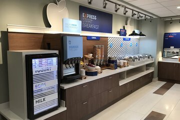 Breakfast/Coffee Service 52 of 55