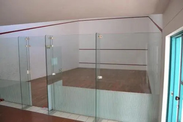 hotel_rooms