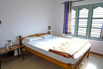 guest_rooms