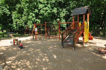 Children's play area - outdoor