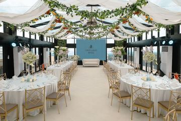 Indoor wedding