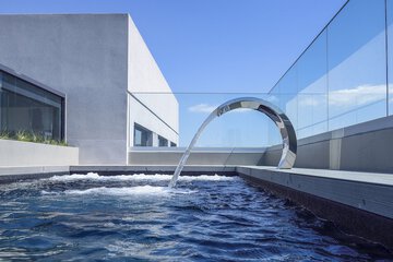 Rooftop pool