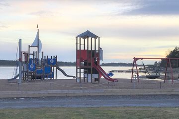 Children's play area - outdoor