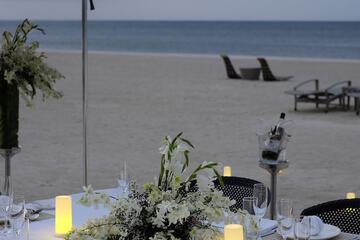 Couples dining