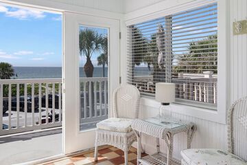 Beach/ocean view