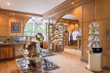 Gift shop