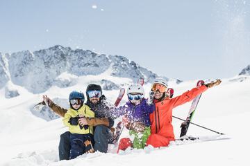 Skiing