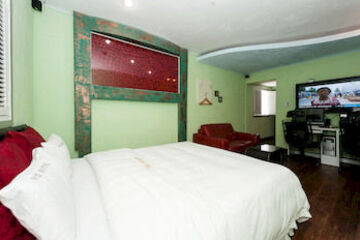 Photo 5