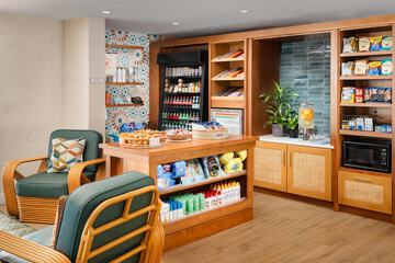 Snack bar