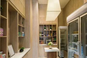 Snack bar