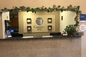 Concierge desk