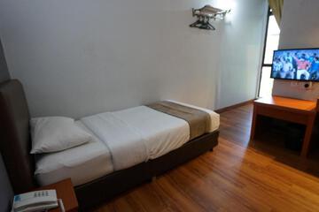 Photo 23