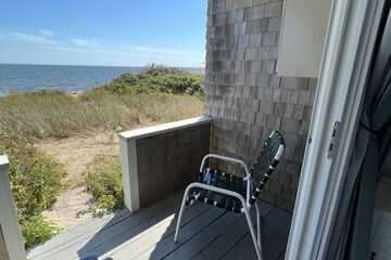Beach/ocean view