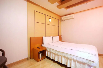 guest_rooms