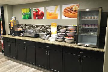 Breakfast area