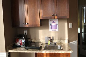 Private kitchenette