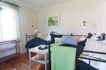 guest_rooms