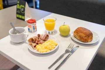 Breakfast meal