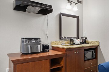 Private kitchenette