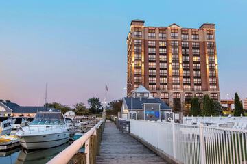 Hotel 5 of 84