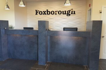 Check-in/check-out kiosk