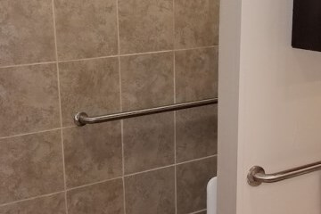 Bathroom shower