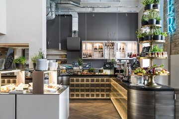 Breakfast area
