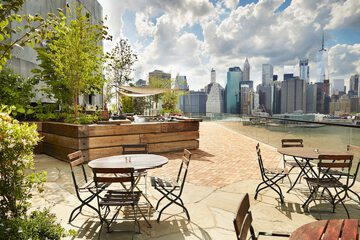 Hotel Exterior 52 of 56