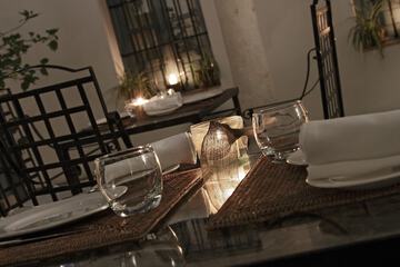 Couples dining