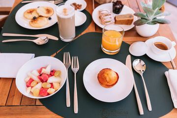 Breakfast meal