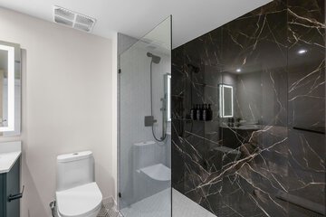 Bathroom shower
