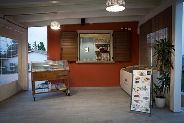 Poolside bar