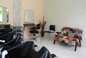 Hair salon