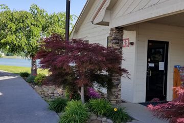 Check-in/check-out kiosk