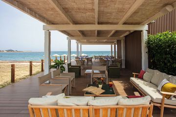 Beach bar