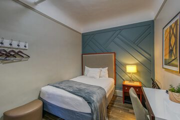 Room 101 of 115
